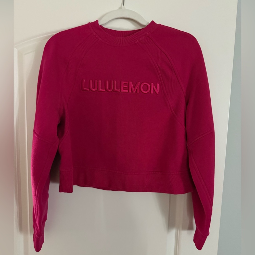 Lululemon Embossed Logo Cropped Sweatshirt